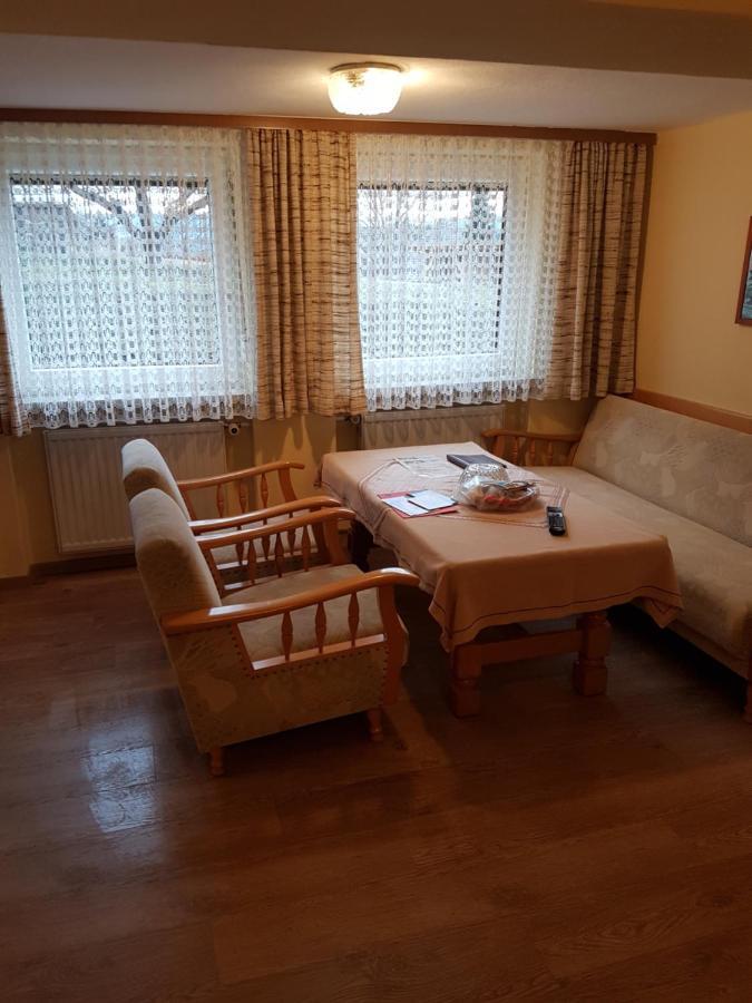 Gaestehaus Steininger ซวีเซิล ภายนอก รูปภาพ
